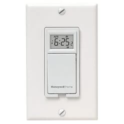 Honeywell Home RPLS530A1038/U 7-Day Programmable Light Switch Timer (White)